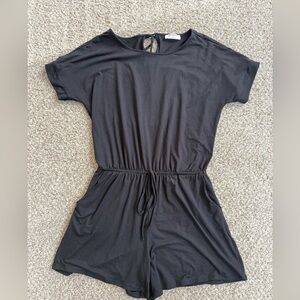 Zenana Outfitters Black romper